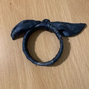 PRELOVED BOW RIBBON BRACELET